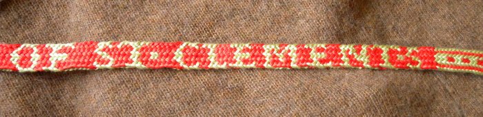 fingerloop braiding, 17th Century, letter braid, alphabet braid, solo braider, multiple braiders