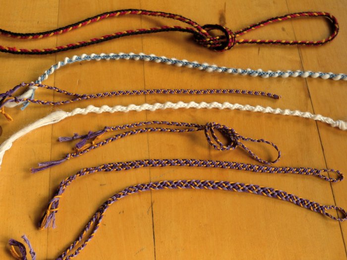 7 different 3-loop braids, various shapes and color patterns. finger loop braids by loopbraider.com
