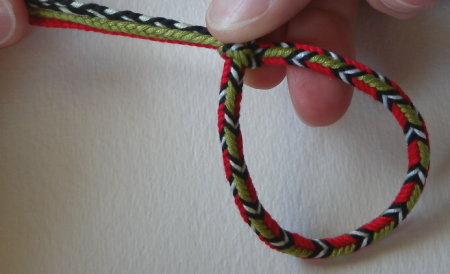 fasten4 friendship bracelet tutorial, loop braiding, fastening, instructions, adjustable knot