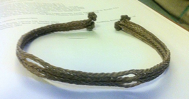 Bracelet by Dominic Taylor, loop braiding