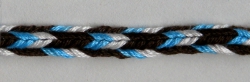 8-loop triangle braid