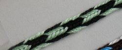 9-loop triangle braid
